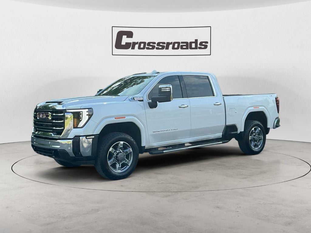 2025 GMC Sierra 2500 HD SLT in White Frost Tricoat — front three-quarter view