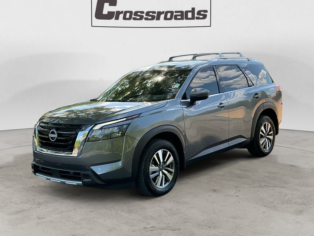 2025 Nissan Pathfinder SL in Gray — front three-quarter view
